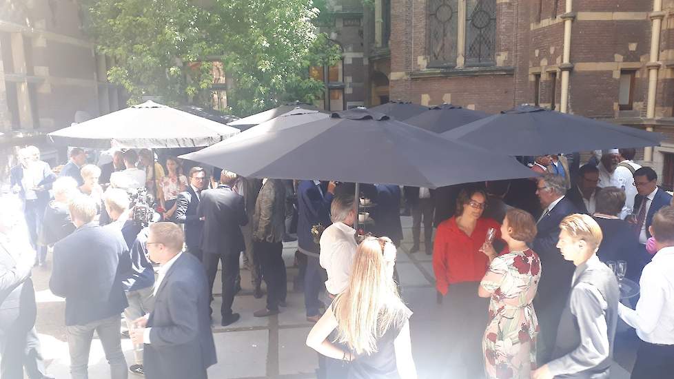 De Binnenhof Barbecue werd nagenoeg even druk bezocht als andere jaren.