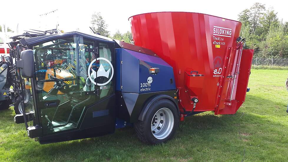 Naast of na heftrucks en shovels zijn aanbieders van voermengwagens één van de weinige partijen in de markt die elektrische varianten van hun producten aanbieden. Siloking (Bromach, zie foto) is zo'n marktspeler. Kuhn, Storti en BvL hebben ook elektrische