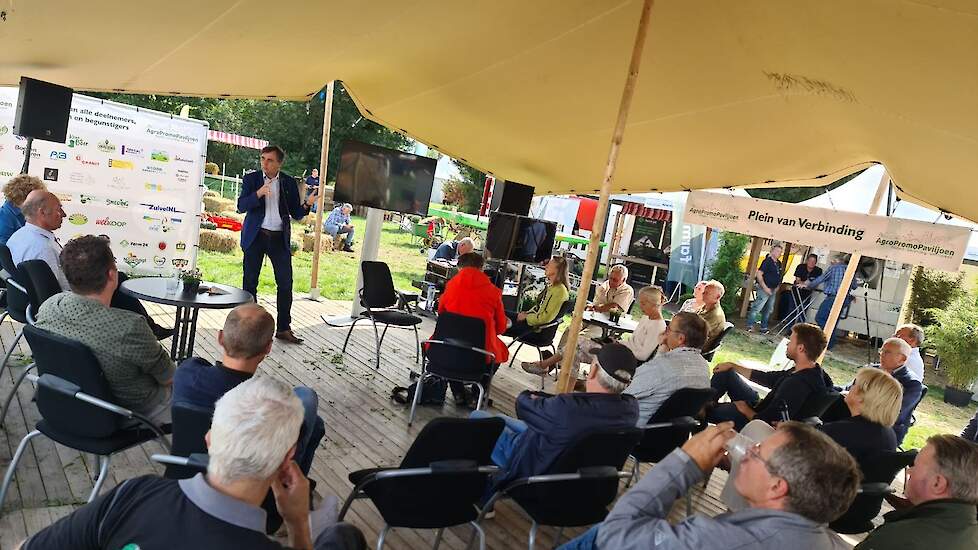 Nieuw op de ATH en GTH was het AgroPromoPaviljoen, een initiatief vanuit de achterban van brancheorganisatie Fedecom. Er was een proeverij van onder meer melk en frites. Ook educatie, natuur en innovatie waren belangrijke onderwerpen op het paviljoen. Tij