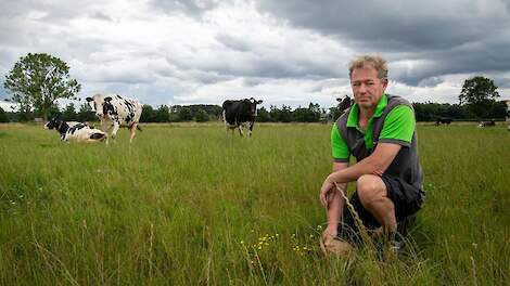 Melkveehouder Ben Apeldoorn: ‘Onderhoud kruidenrijk grasland is moeilijk’