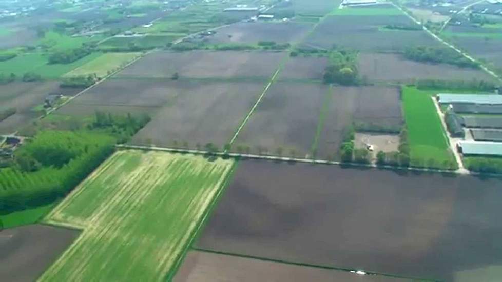 NVWA Inspectie vanuit de lucht op bestrijdingsmiddelen en mesttoediening - Akkerwijzer.nl