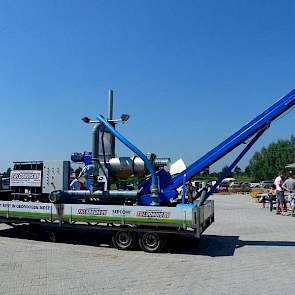 Het onderwerp van deze zomer: mest in de boxen.