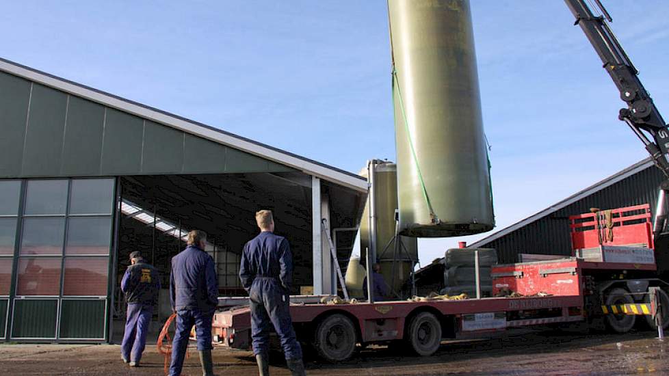 Nog een silo nadert zijn bestemming.