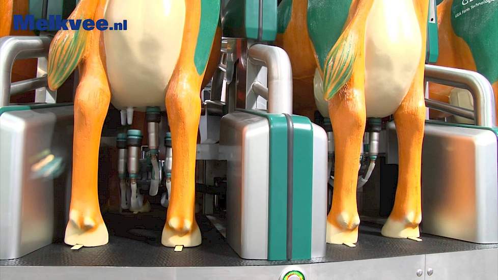 GEA DairyProQ, robot voor oa draaimelkstal