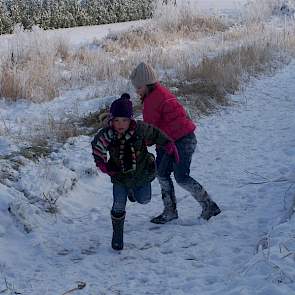 Mooie winterfoto's bij ons op het erf gemaakt!   Ingrid Hazenberg, De Moer (N-Br.)