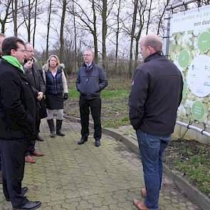 De vergisting van Groot Zevert heeft een maximale capaciteit van 36.000 ton. Voor de vergisting wordt 95 procent mest gebruikt van voornamelijk veehouders uit de regio. Groot Zevert kaartte bij de CDA-politici en met name bij Jaco Geurts aan dat er meer r