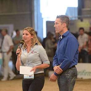 Speaker Debbie van der Veeken in gesprek met André Lutke Willink uit Geesteren, de fokker van Reality.