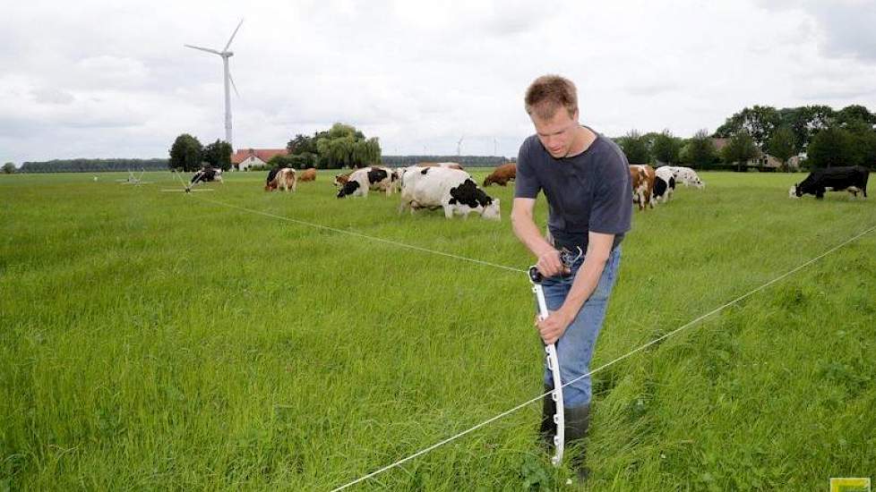 Een voorjaarsafkalvende veestapel is het uiteindelijke doel van dit melkveebedrijf. In de filosofie van de melkveehouder moeten koeien melk produceren van voornamelijk gras. Van Telgen: „Weiden past daar helemaal bij, de koeien halen hun voer zelf op.”