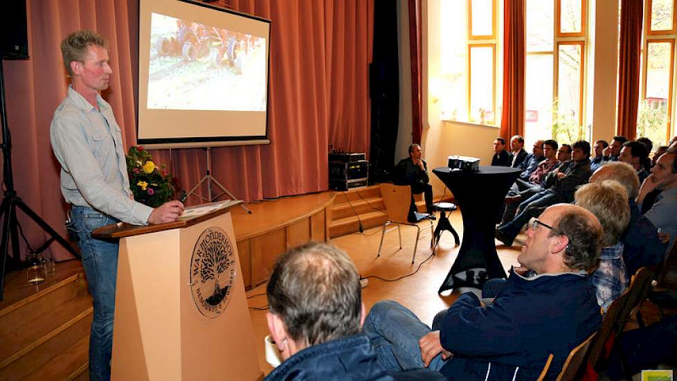 Baltus is in 2003 in de Wieringermeer terechtgekomen, en kocht daar een voormalig akkerbouwbedrijf. Het organische stofgehalte van de percelen was erg laag. De veehouder verhuurt nog steeds een deel van de grond voor aardappels en heeft daardoor veel jong