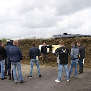 Vervolgens stonden er twee workshops op het programma. Edward Ensing vertelt hier over succesfactoren bij inkuilen.